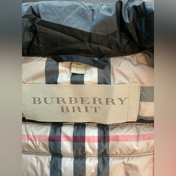 Burberry Brit Women’s Sml Black Vest - Picture 10 of 12